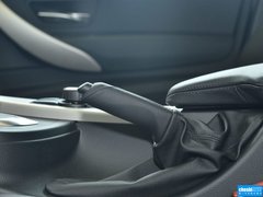 2013款 320i 2.0T 自动 领先版
