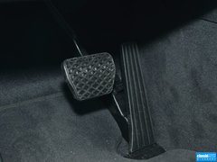 2013款 320i 2.0T 自动 领先版