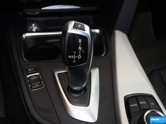 2013款 320i 2.0T 自动 领先版