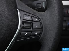 2013款 320i 2.0T 自动 领先版