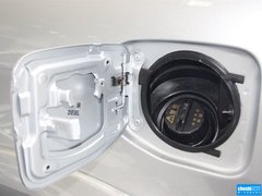 2013款 2.4T 手动 四驱特装版 5座