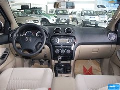 2013款 2.4T 手动 四驱特装版 5座