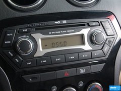 2013款 2.4T 手动 四驱特装版 5座