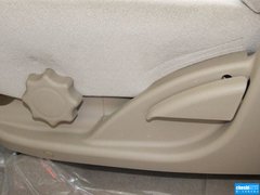 2013款 2.4T 手动 四驱特装版 5座