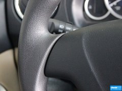 2013款 2.4T 手动 四驱特装版 5座