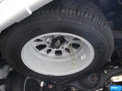 2013款 2.4T 手动 四驱特装版 5座