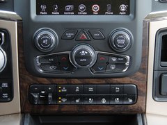 2013款 1500 LARAMIE LONGHORN