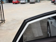 2013款 2.0T 自动 旗舰型