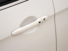 2013款 2.0T 自动 旗舰型