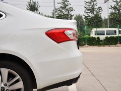 2013款 2.0T 自动 旗舰型