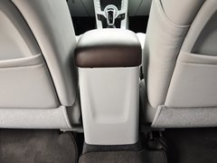 2013款 2.0T 自动 旗舰型