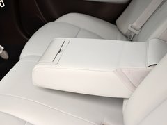 2013款 2.0T 自动 旗舰型