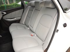 2013款 2.0T 自动 旗舰型