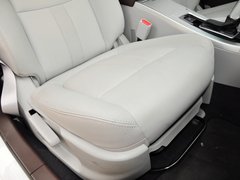 2013款 2.0T 自动 旗舰型