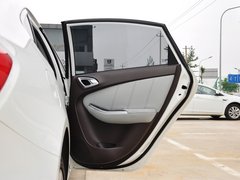 2013款 2.0T 自动 旗舰型