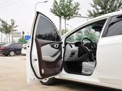 2013款 2.0T 自动 旗舰型