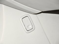 2013款 2.0T 自动 旗舰型