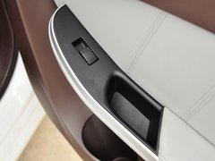 2013款 2.0T 自动 旗舰型