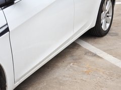 2013款 2.0T 自动 旗舰型