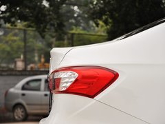 2013款 2.0T 自动 旗舰型