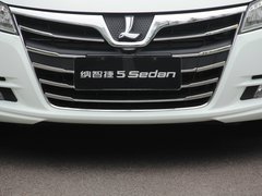 2013款 2.0T 自动 旗舰型