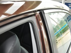 2013款 1.8T 自动 尊贵型