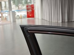 2013款 1.8T 自动 尊贵型