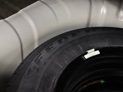 2013款 1.8T 自动 尊贵型