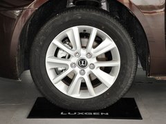 2013款 1.8T 自动 尊贵型