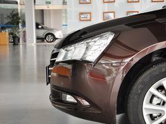 2013款 1.8T 自动 尊贵型