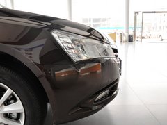 2013款 1.8T 自动 尊贵型
