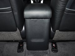 2013款 1.8T 自动 尊贵型