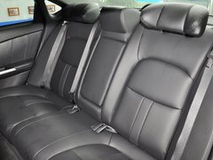 2013款 1.8T 自动 尊贵型