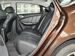 2013款 1.8T 自动 尊贵型