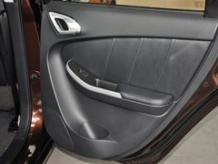 2013款 1.8T 自动 尊贵型
