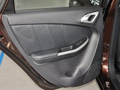 2013款 1.8T 自动 尊贵型