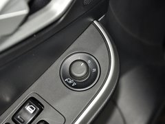 2013款 1.8T 自动 尊贵型