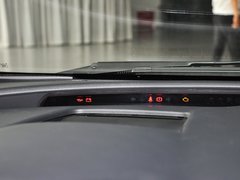 2013款 1.8T 自动 尊贵型