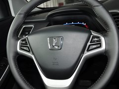 2013款 1.8T 自动 尊贵型