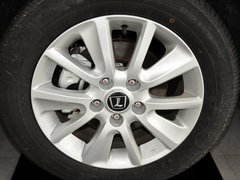 2013款 1.8T 自动 尊贵型