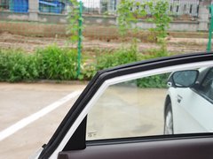 2013款 1.8T 自动 旗舰型