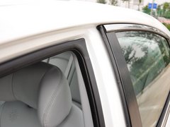 2013款 1.8T 自动 旗舰型
