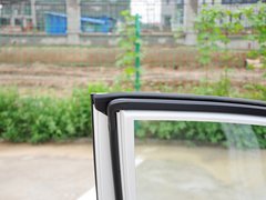 2013款 1.8T 自动 旗舰型