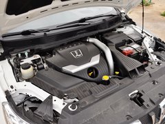2013款 1.8T 自动 旗舰型