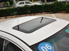 2013款 1.8T 自动 旗舰型
