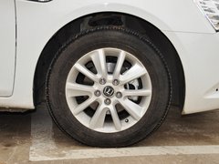 2013款 1.8T 自动 旗舰型