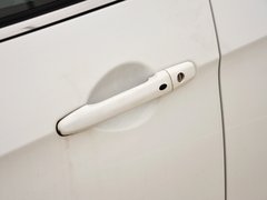2013款 1.8T 自动 旗舰型