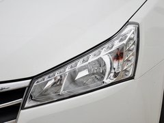 2013款 1.8T 自动 旗舰型