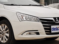 2013款 1.8T 自动 旗舰型