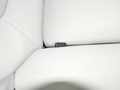 2013款 1.8T 自动 旗舰型